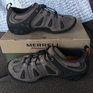 Merrill sneakers